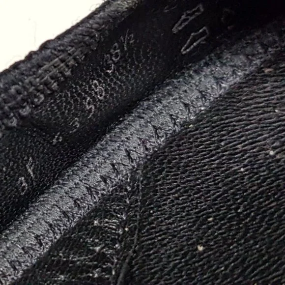 Prada black scrunch patent leather ballerinas’ flats - Picture 8 of 11